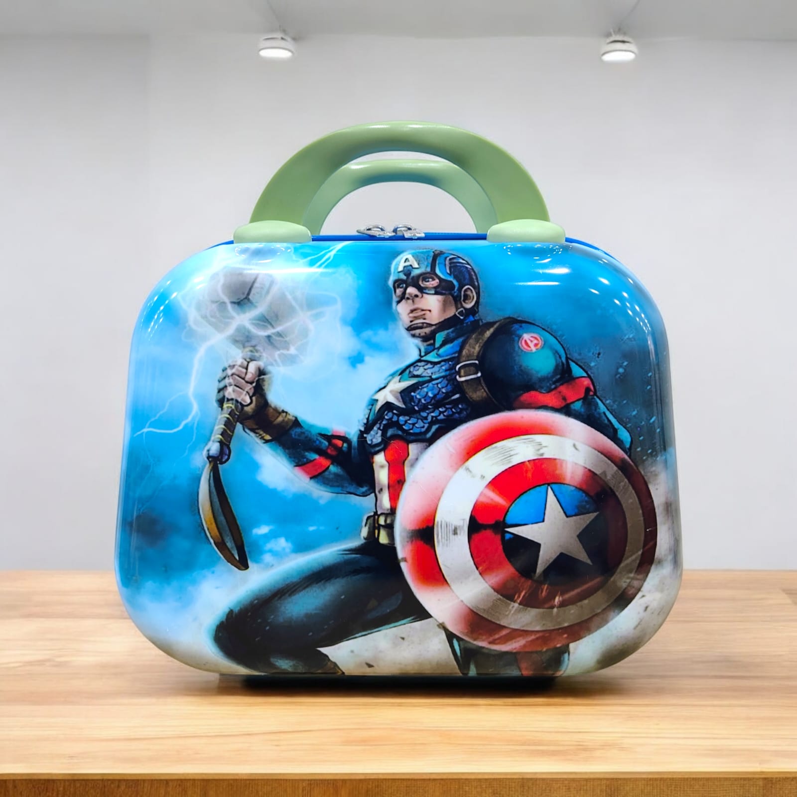 Captain Shield Vanity Carry Case